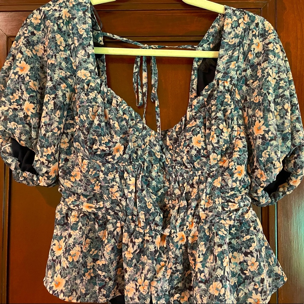 Floral ASTR the label corset top size small